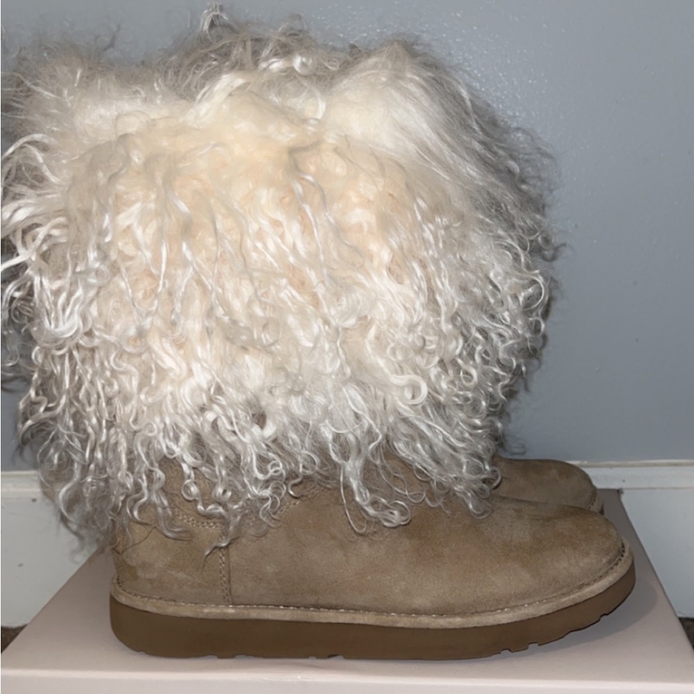 Ugg